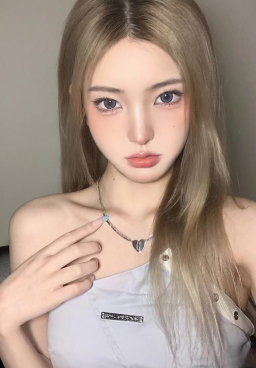 【小红书推荐款】lilyanna 山楂树蓝，半年抛/直径14.2/着色13.5，99/一副 168/两副 198/三副（商品详情任选，8月20号结束） 商品图3