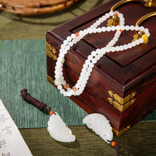宫道·龙凤呈祥和田玉套装， 精选羊脂白玉，北派玉雕大师设计打造（上等白玉开料，大师手工制作，顺丰10天发货） 商品图11