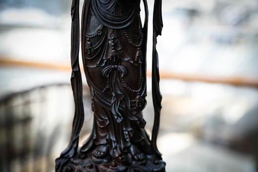 「小叶紫檀」脚踩祥云柳枝观音 商品图5