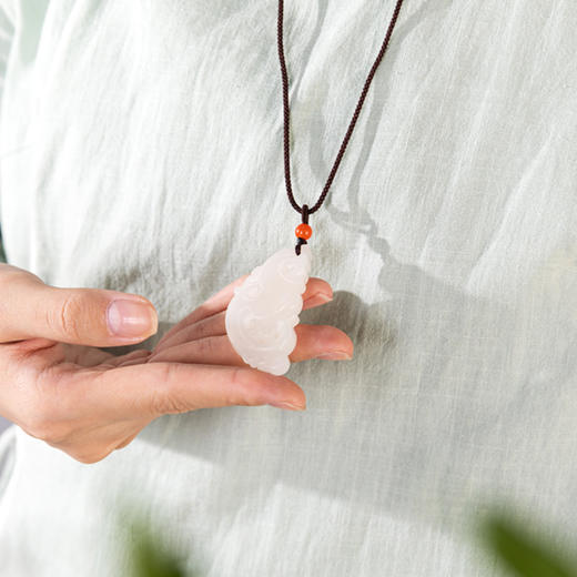 宫道·龙凤呈祥和田玉套装， 精选羊脂白玉，北派玉雕大师设计打造（上等白玉开料，大师手工制作，顺丰10天发货） 商品图7