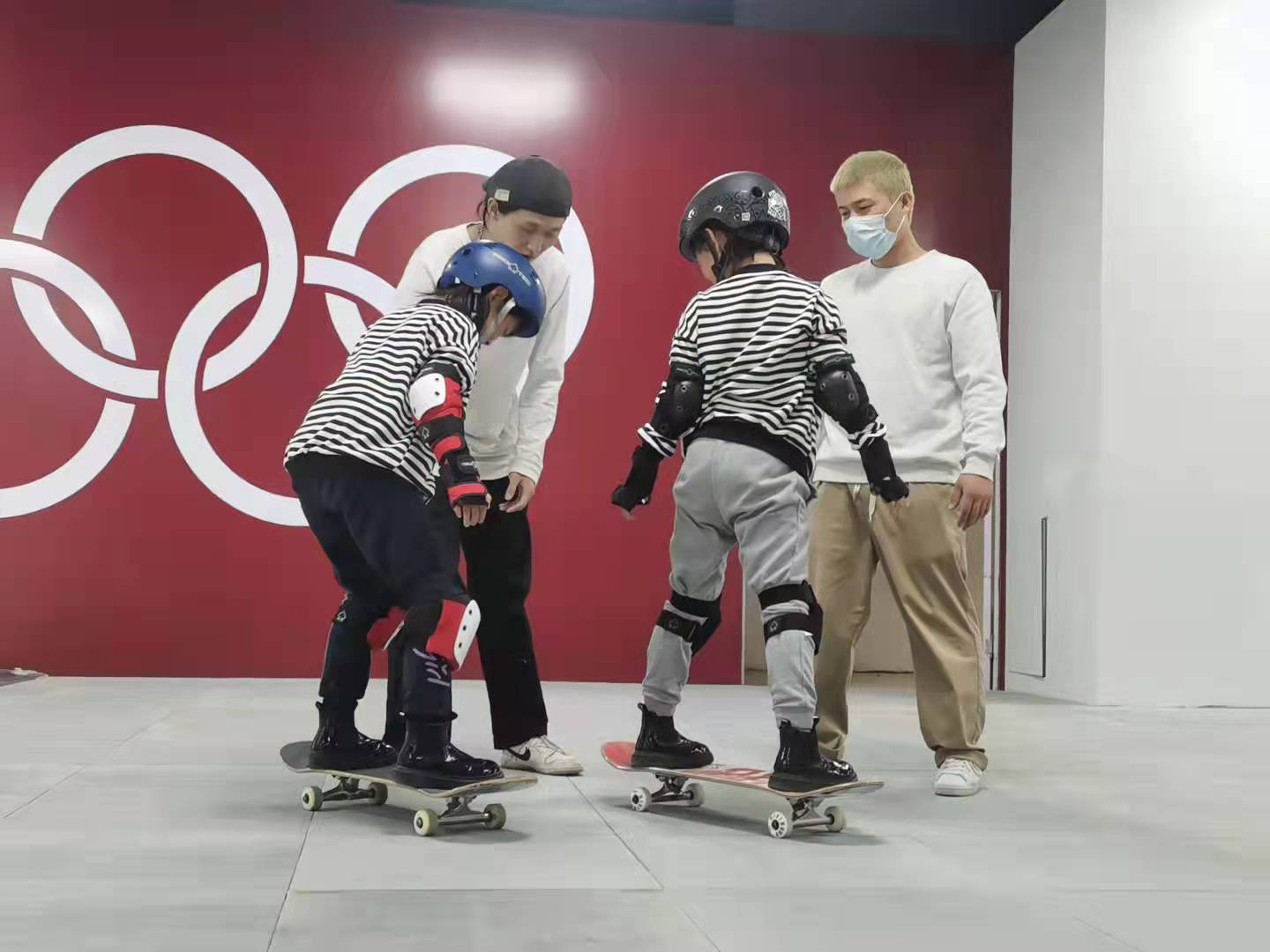 【集合滑板@朝阳】滑板精品体验课2课时仅需39.9元，体验一次，从此让您的孩子敢于拼搏勇于挑战