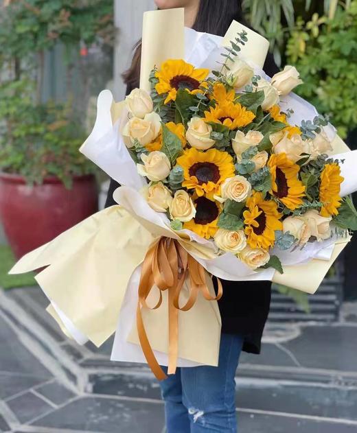 【微笑天使】向日葵花束 商品图0