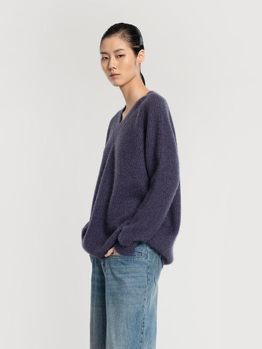 女士2021新款纯山羊绒双股加厚打花V领套头衫 商品图2