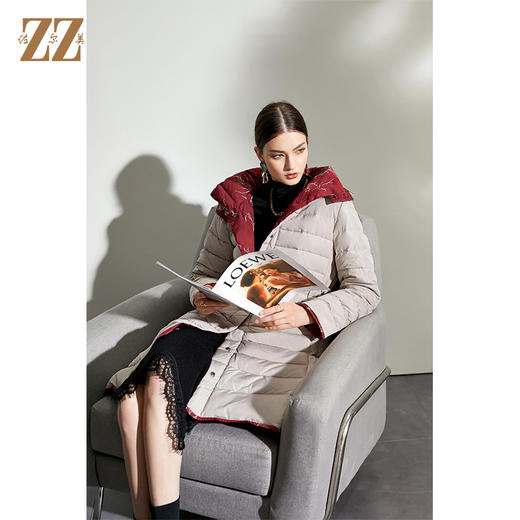 佐尔美2021冬季新品上新 双面穿时尚经典羽绒服外套女E04YY06 商品图1