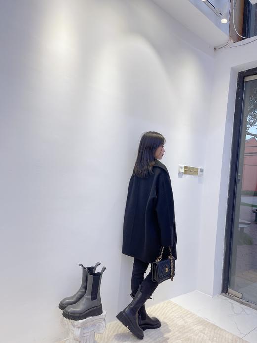 【断码特惠不退换】厚底英伦风切尔西烟 筒靴丨头层牛皮 透气佳 圆头设计不挑脚型 6cm后跟 拔高身型 平底鞋一样的脚感 松紧带设计穿脱自如 tory-bur*ch等轻奢品牌代工厂定制款 商品图12