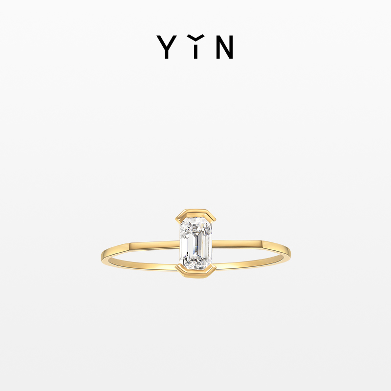 「熠」光芒系列 祖母绿钻石戒指