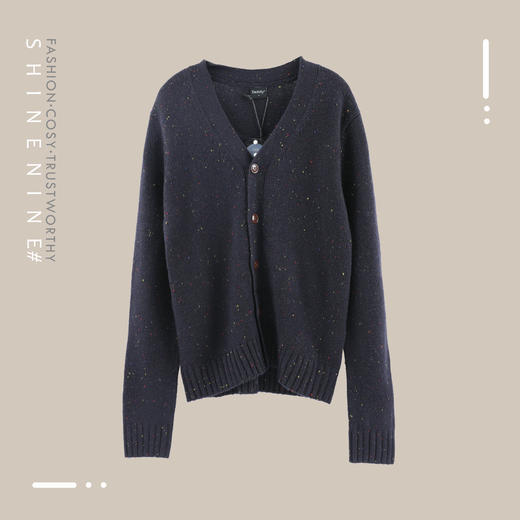 P98964710简单彩点针织开衫 商品图0