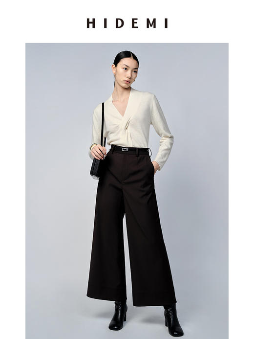 HIDEMI 美利奴超细羊毛立体交叉打结款V领修身毛衣 原白色/深摩卡/黑色 商品图3