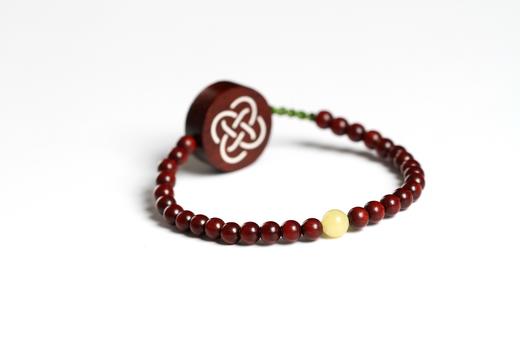 XYZT0277°小叶紫檀如意结圆牌4mmx30粒 商品图1