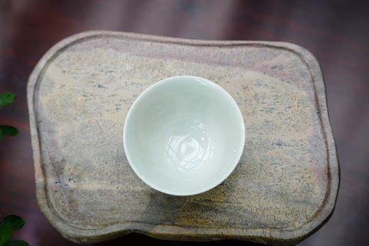 三鼎 非遗斗彩团花蝶杯 商品图3