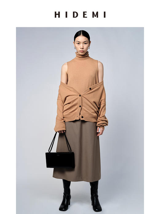 HIDEMI 美利奴羊毛太妃色v领开衫/堆堆领背心 商品图1