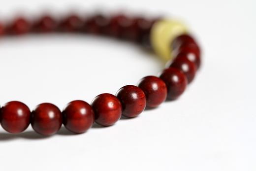 XYZT0277°小叶紫檀如意结圆牌4mmx30粒 商品图3