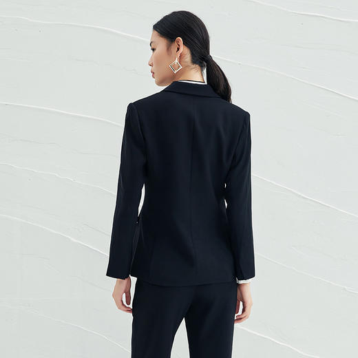 EITIE爱特爱春夏款时尚百搭纯色修身外套6503210 商品图10