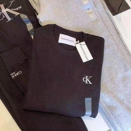 Calvin Klein/CK 新品男士字母Logo休闲圆领套头卫衣 商品图2