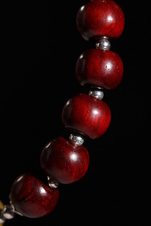 XYZT0248°小叶紫檀（搭老山如意锁）8mmx10mmx15粒 商品图2