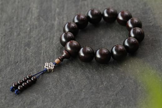 XYZT0030°金星高密紫檀（搭925银中国结）1.8cmx13粒 商品图0