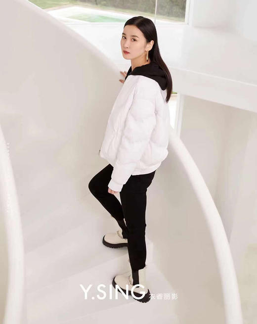衣香丽影简约时尚羽绒服111017305 商品图1
