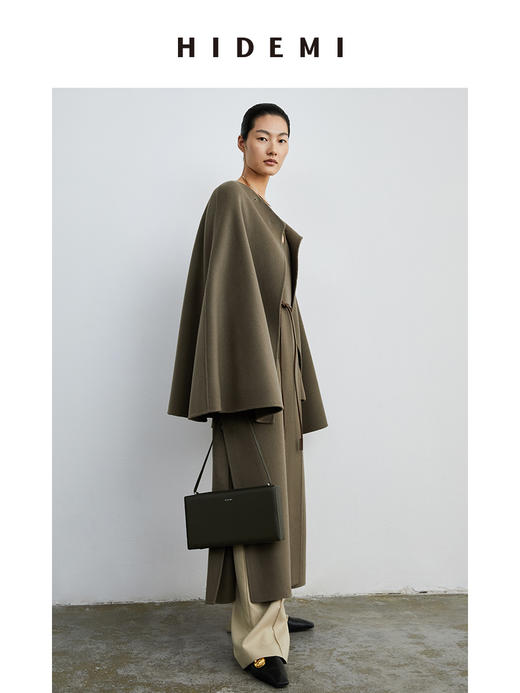 HIDEMI 摩卡其色斗篷分体两件套式腰带浴袍式长款澳毛大衣 商品图5