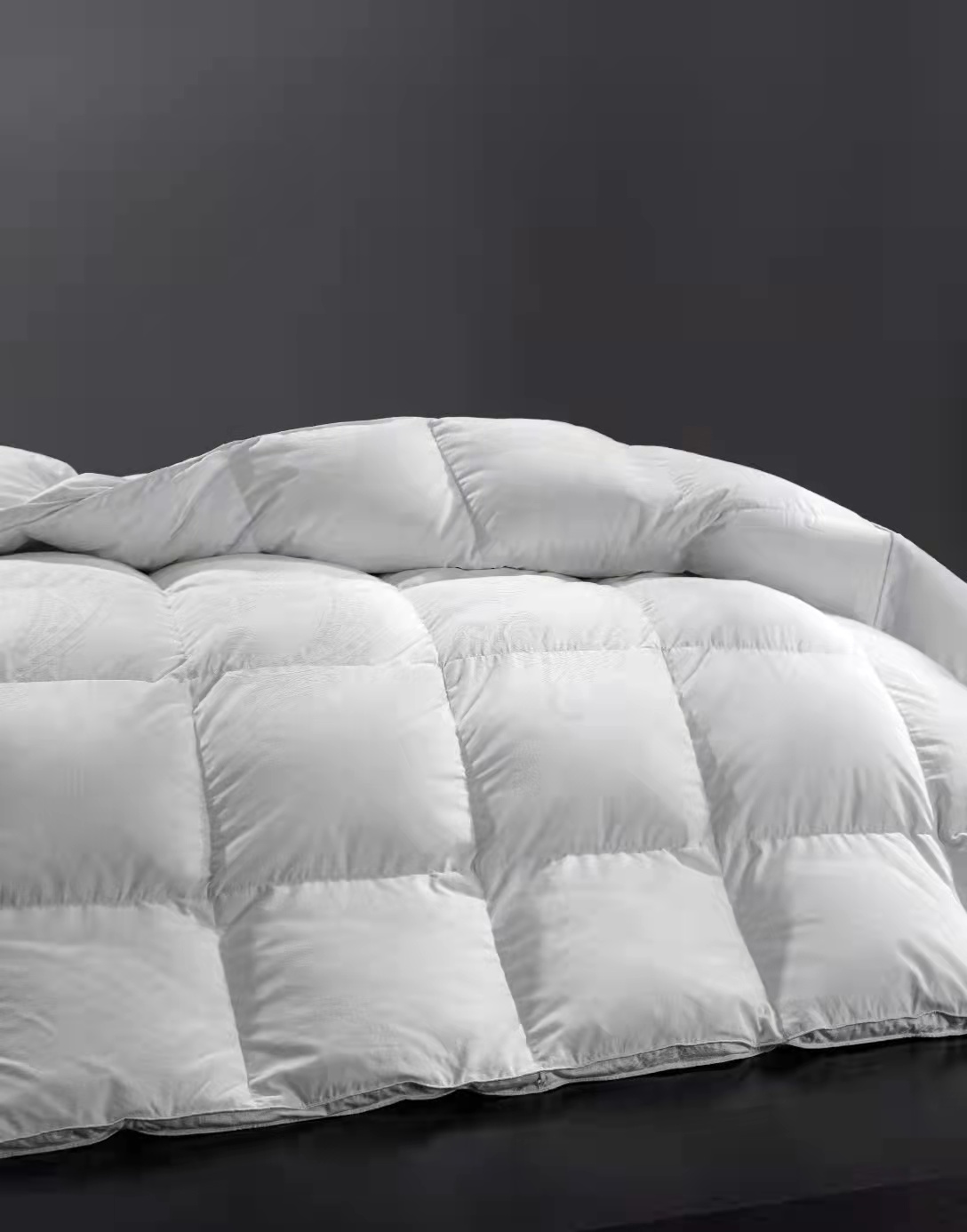 利路米来自北纬45度95%白鹅绒被经典热卖纯棉大提花 被头可脱卸款