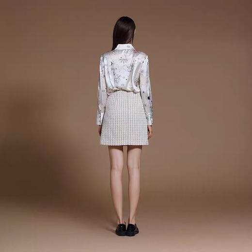 香槟色星云手绘印花仿真丝缎衬衣 商品图3