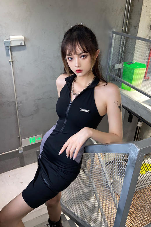 MATEMATE原创机能运动面料黑灰色拼接两穿可拆卸多穿法特工连衣裙 商品图0