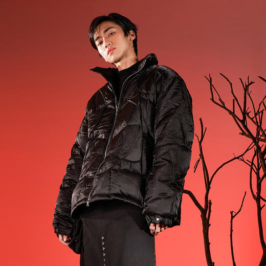 WHISTLEHUNTER(WSTHT)多缝线设计感立领宽松外套白鸭绒保暖羽绒服 商品图0