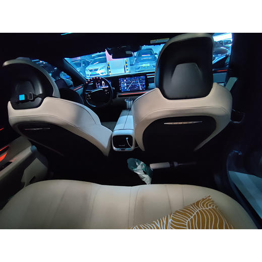 小鹏 P7 670E 【长租-深圳】 商品图5