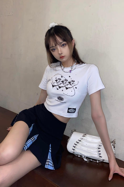 MATEMATE原创两色少女爱的丘比特logo显瘦百搭紧身纯欲甜酷短袖 商品图1