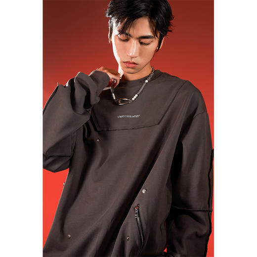 WHISTLEHUNTER(WSTHT)两色情侣压花卫衣 四合扣多玩趣味宽松卫衣 商品图3