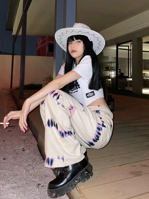 MATEMATE原创随机扎染图案裤脚开叉米黄牛仔长裤 商品图1