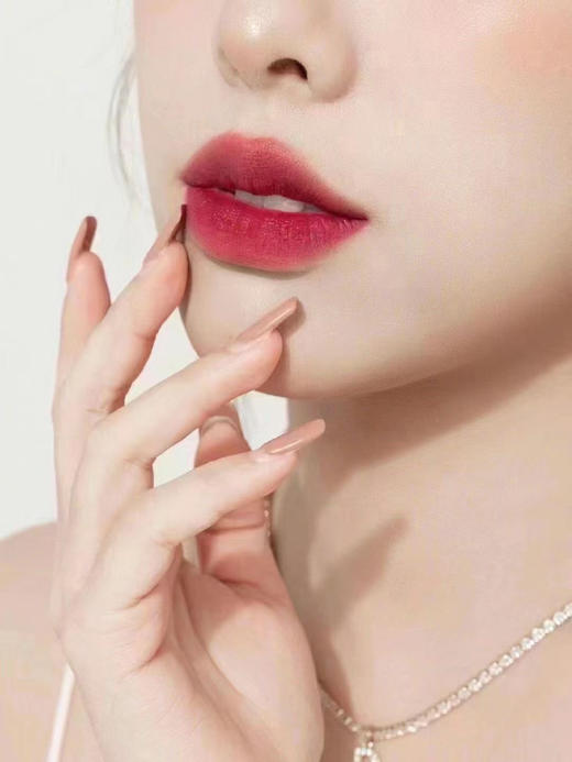 𝐋𝐀𝐍𝐂𝐎𝐌𝐄.兰蔻菁纯柔雾哑光唇膏888# 商品图5