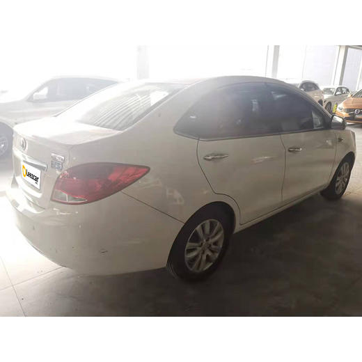 江淮 iEV5 【长租-北京】 商品图3