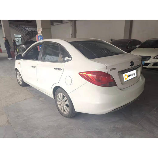 江淮 iEV5 【长租-北京】 商品图4