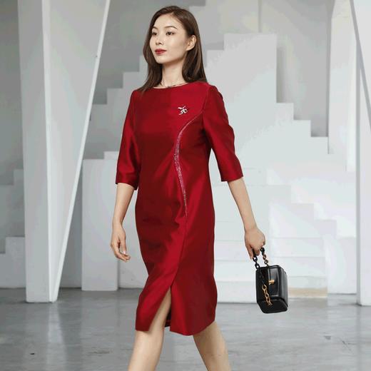 宗洋女士显瘦长袖圆领连衣裙BQK1ST7604Z-61 商品图1