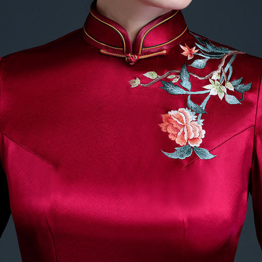 上海旗袍厂LHS-2053长袖旗袍新款刺绣旗袍裙大码修身礼服 商品图3