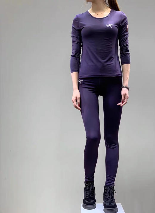 价值3200 出口海外原单！2021重磅新款国家地理X始祖鸟特别联名体感发热保暖内衣男女款套装 z强八级御寒 快速排湿 高效排汗 改善调节温度 独立原盒包装 商品图2