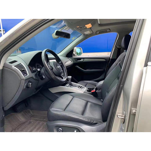 奥迪 Q5 40 TFSI 进取型 【月租-深圳】 商品图6