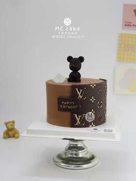 巧克力LV小熊蛋糕【深色色素较重】