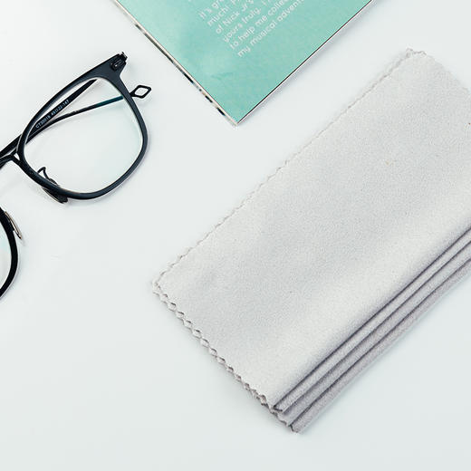 【清华大学研究院研发，发明专利 】材慧防雾眼镜擦布 24小时有效防雾 眼镜头盔车窗多场景使用 无水痕无异味 三片装/盒 商品图5