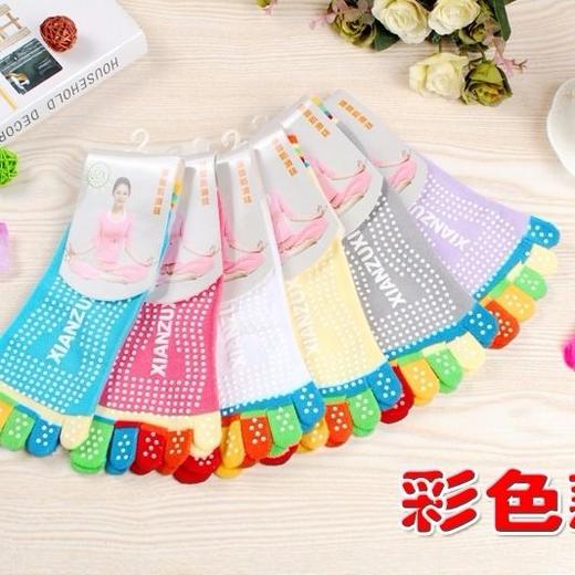 【3双装】健身空中瑜伽袜子蹦床硅胶防滑五指袜 商品图5