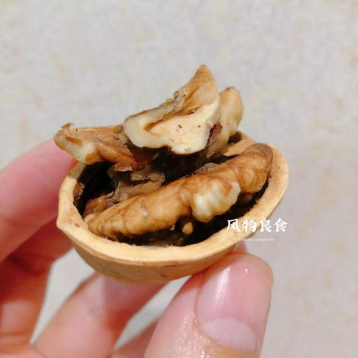24小时低温烘烤 入味均匀 | WALNUT风物良食 秘制纸皮核桃2.5斤 独立包装坚果炒货[福利品] 商品图3