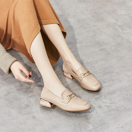 ZHR百搭乐福鞋女中跟单鞋英伦风一脚蹬粗跟小皮鞋 商品图6