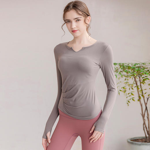 【带胸垫】2021秋冬新款瑜伽服 长袖V领上衣 裸感时尚运动健身服带胸垫T恤女 商品图3