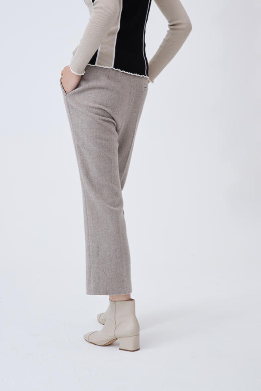 人字纹羊绒微喇女西裤 SJF93K851B 商品图2