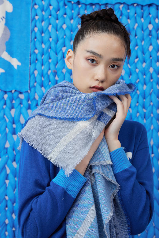  边框撞色羊绒披肩 SJF93P728B 商品图1