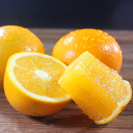 【赣南脐橙  4.5斤】| 肉质鲜嫩，浓郁橙香味，甜酸适中，一口饱满多汁，从舌尖到心尖的惬意满足 商品图1