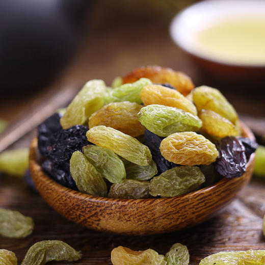 【塔玛庄园】多品葡萄干（红香妃，绿香妃，黑加仑，红提干，无核白，黑提干）25克独立小包 健康的多品葡萄干 商品图3