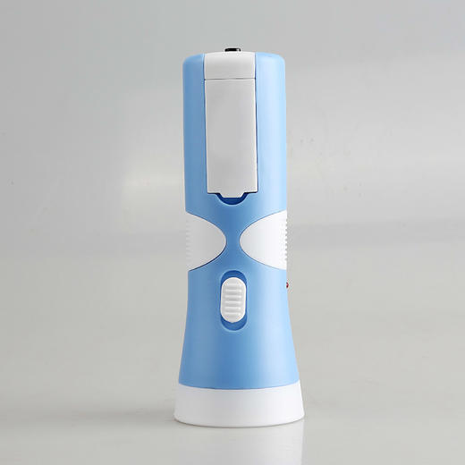 充电式手电筒 商品图2