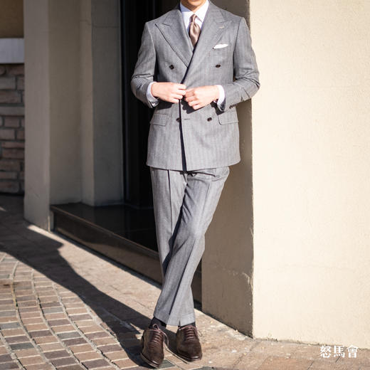 Stylbiella Super 120's 澳洲美丽诺羊毛卡其色棕条纹三件套 商品图2