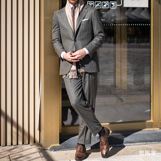 Stylbiella Super 120's 澳洲美丽诺羊毛橄榄绿色棕条纹套装 商品图3